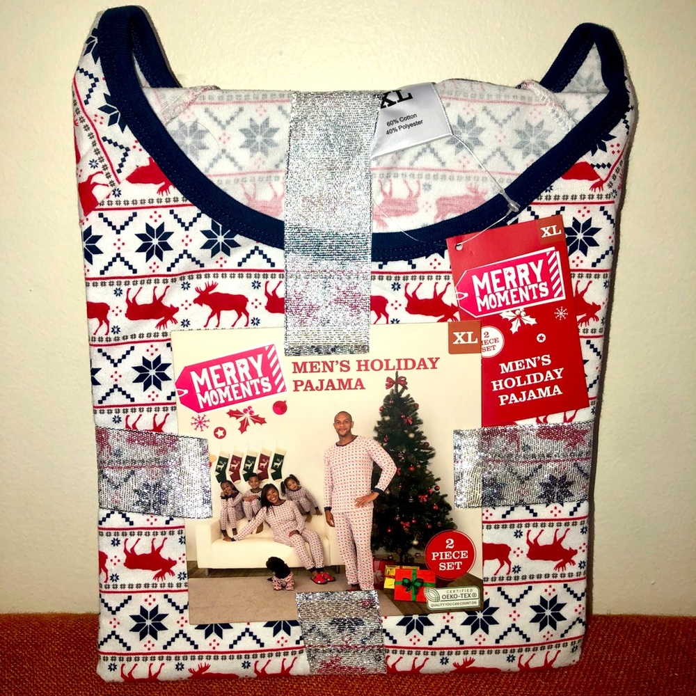 Men’s Christmas Pajamas~Size X-Large